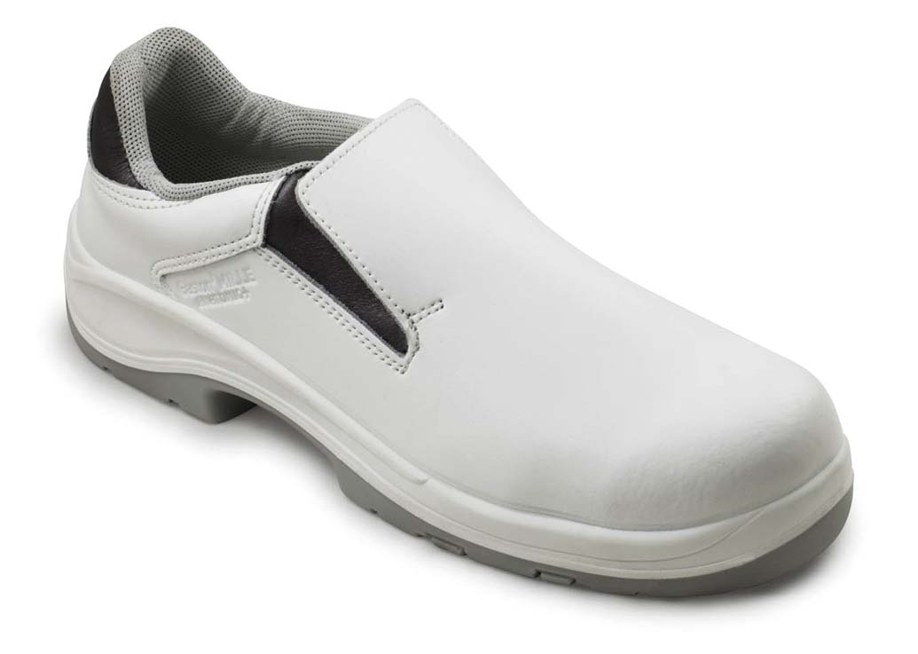 Chaussure M04